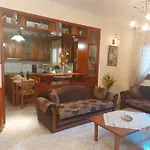 Apartament Areti's Garden
