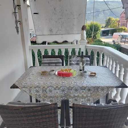 Appartement Areti's Garden *