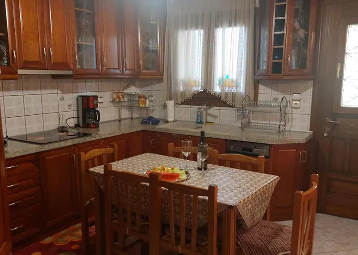 Areti's Garden * Kalambaka